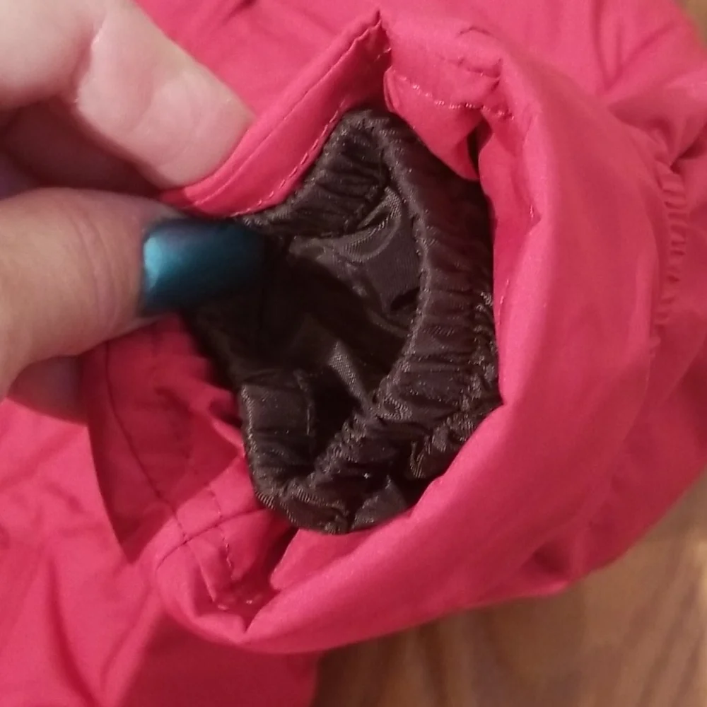 New‎ baby gap snow suit 6/12 mo